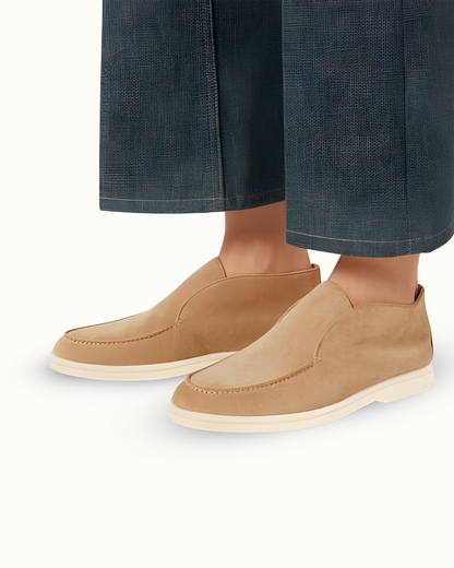 Winter Walks - Suede